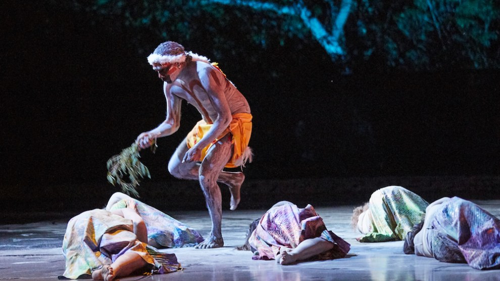 Ngalkanbuy Munungurr with dancers of WAB and NT Dance Company in Gary Lang's 'Milnjiya, Milky Way - River of Stars'. Photo: Sergey Pevnev.