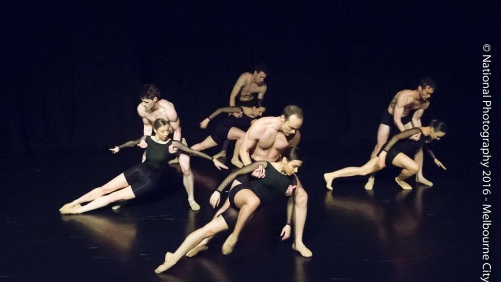 Melbourne City Ballet&rsquo;s Company Artists in Michael Pappalardo&rsquo;s &ldquo;Lune&rdquo;. Photo: National Photography