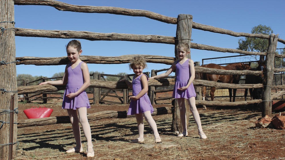 BSOD Online Ballet Studio students Ellie, Laura and Abbie Hoch of Cunnamulla, Qld.