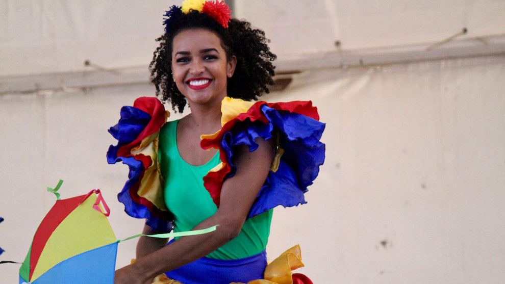 Kuerazo Latin Dance Productions at Dance Day 2017. Photo: Sophia Natale.