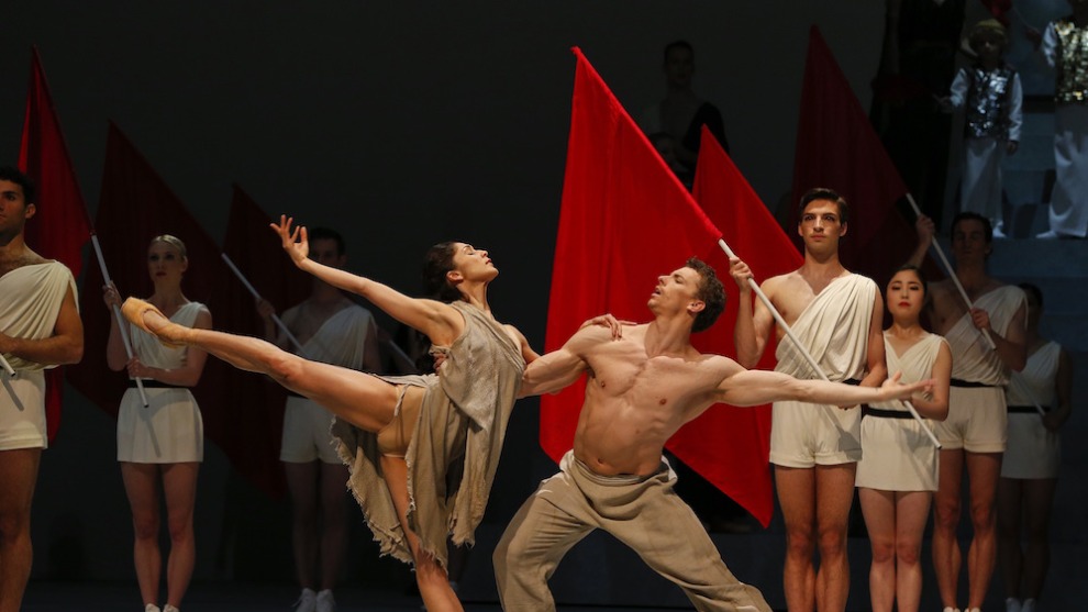 Kevin Jackson as Spartacus and Robyn Hendricks as Flavia. Photo: Jeff Busby
