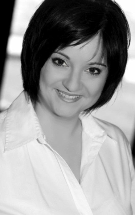 Elena De Cinque