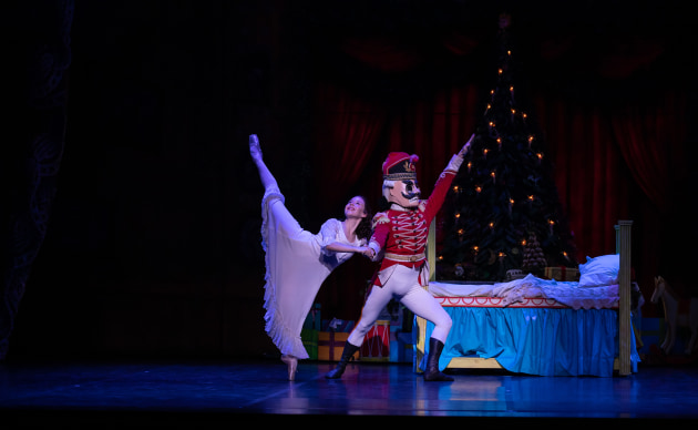 Bronte Kielly-Coleman as Clara and Liam Geck as the Nutcracker. Photo by David Kelly