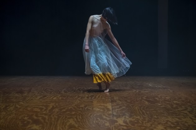 Rachel Wisby in 'Roses'. Photo by Gregory Lorenzutti.