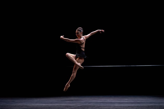 A scene from Forsythe's 'Blake Works VI'; photo by Geovanny Santillan.