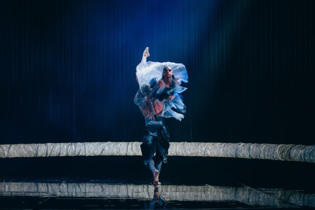 A powerful lift from Bangarra Dance Theatre&rsquo;s Yuldea, choreographed by Frances Rings, honouring ancestral knowledge and connection to Country.
Photo by Kate Longley