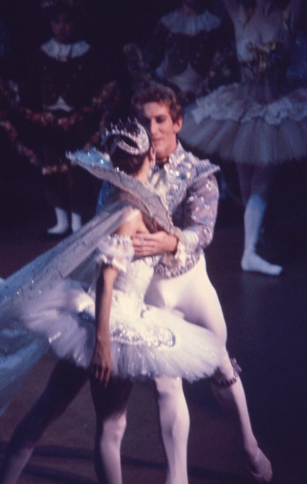 TAB Cinderella. Michaela Kirkalde & Kelvin Coe. Image Gregory McCloskey