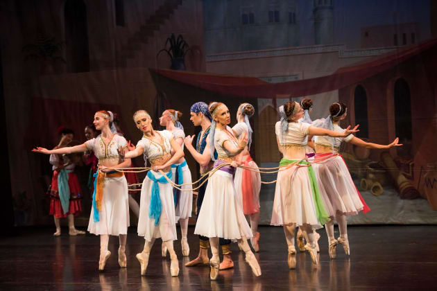 Dance of the Slaves in 'Les Corsaire'.
Photo: Ron Fung