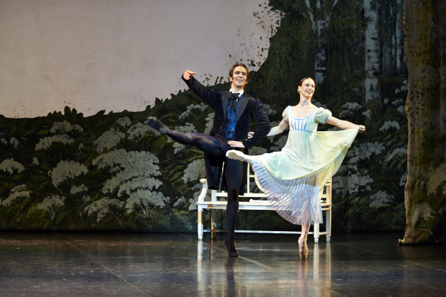 Jayne Smeulders and Jiri Jelinek in Onegin. Photo: Jon Green.