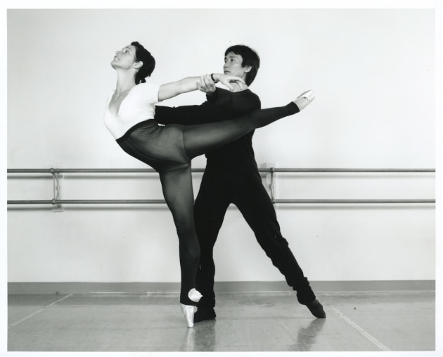 Li Cunxin and Mary McKendry, 1994. Photo Jann Whaley, courtesy Houston Ballet and Li Cunxin.