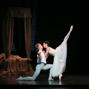 Lucinda Dunn and Adam Bull in Manon.