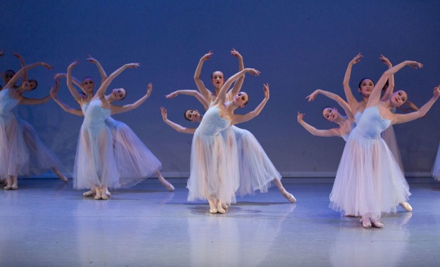 Level 8 students performing 'Serenade'.
