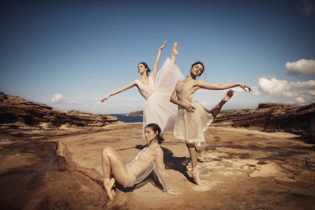 Imogen Chapman, Isobelle Dashwood & Valerie Tereshchenko. Photo: Georges Antoni.