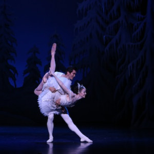 Snow Queen (Clare Morehen) & Prince (Hao Bin). Photo: David Kelly.