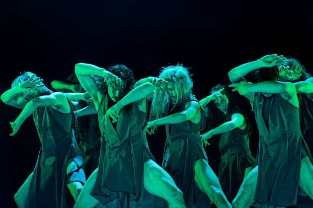 Christopher Mills, Kimball Wong, Matte Roffe, Gabrielle Nankivell, Harrison Elliott, Rowan Rossi (c) Chris Herzfeld