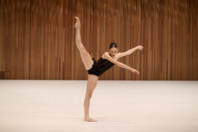 Emily Sprout performing her free variation.