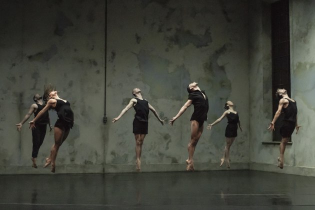 The ensemble in 'Frame of Mind'. Photo: Pedro Greig.