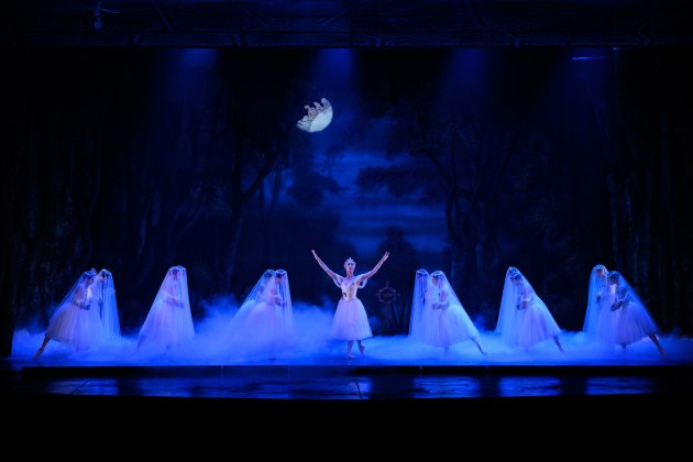 Giselle. Photo by Scott Belzner
