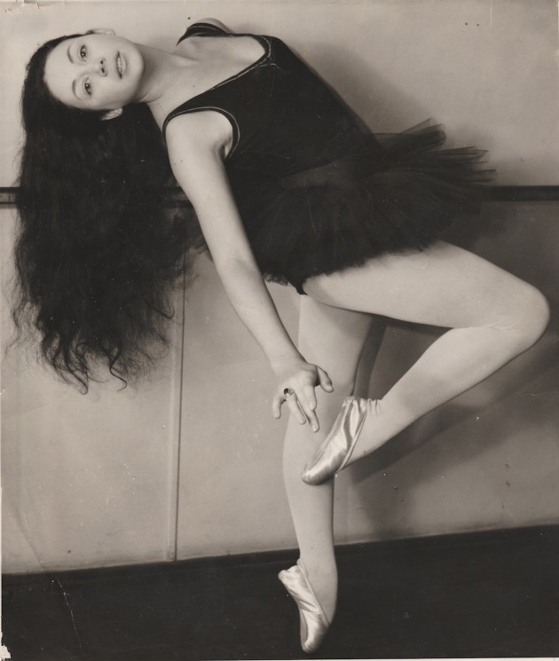 Margaret Mercer dancing with West Australian Ballet in 1965.
