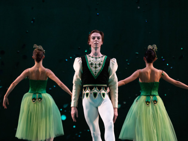 Drew Hedditch, Katherine Sonnekus and Larissa Kiyoto-Ward in Emeralds. Photo by Rainee Lantry.
