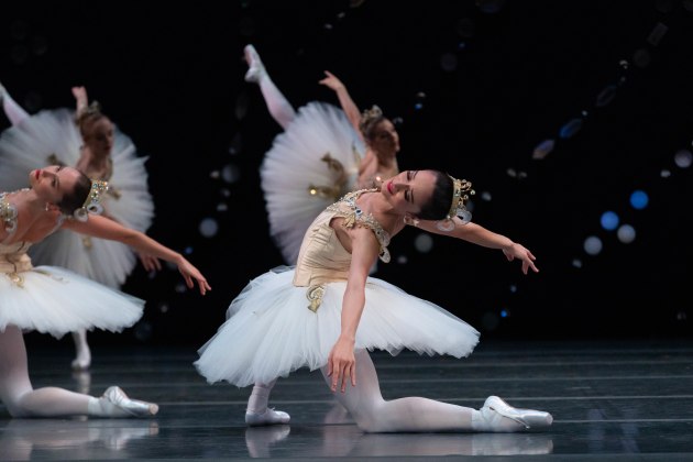 Jasmin Durham and Grace Carroll in the final act, Diamonds. Photo by Rainee Lantry.