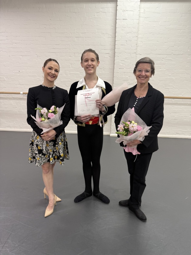 Winner Oscar Taggart (trained by Hilary Kaplan and Archibald McKenzie at Alegria Dance Studios) with adjudicators Tonia Looker and Lindsay Ellman-Brown. Image supplied by RAD Australia
