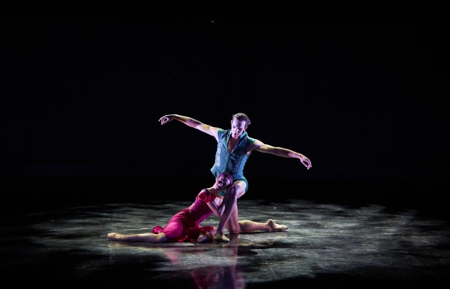 Pamela Barnes and Charles Dashwood in Chihiro Nomura&rsquo;s Night Symphony Colours
Photo: Sergey Pevnev.