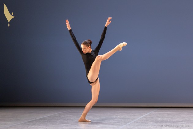 Emily Sprout performing in the finals. Photo by Gregory Batardon