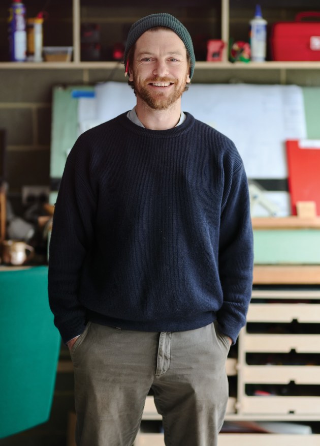 portrait-dan-spielman-cabinet