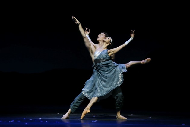 Robyn Hendricks and Adam Bull as Artemis and Orion.
Photo: Jeff Busby
