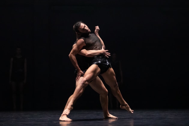 Dimitri Kleioris and Riley Fitzgerald, '6 Breaths'. Photo, Pedro Greig