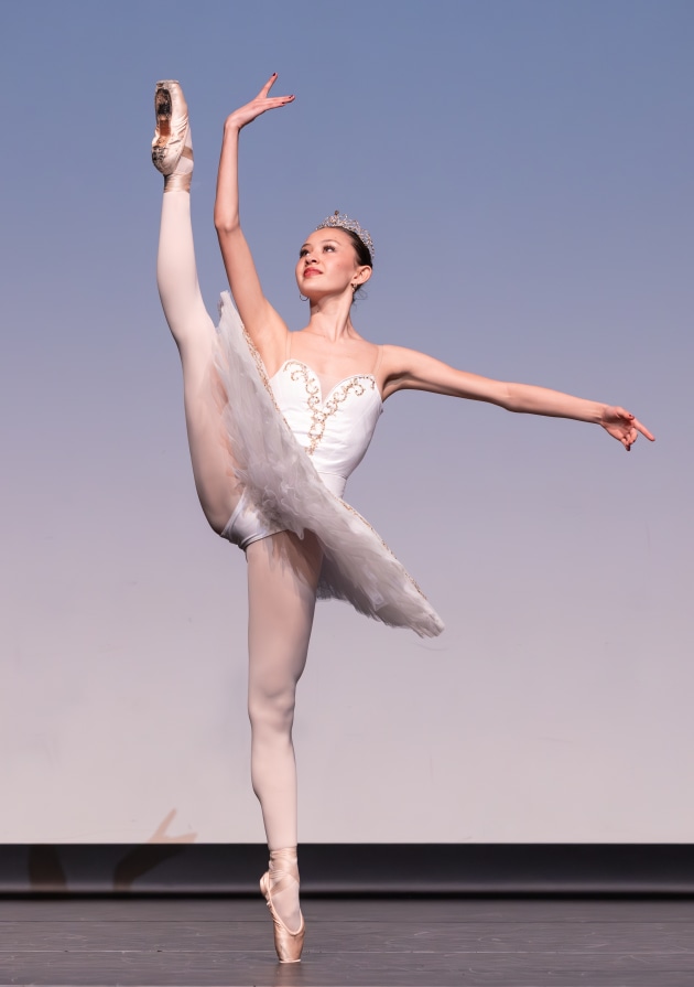 Royal Ballet School Guest Performer Lauren Wycherley
