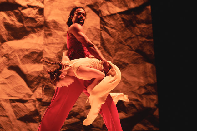 Stephanie Lake Company presents VISTA at Carriageworks. Image by Daniel Boud