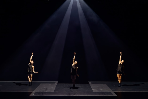 Lewis Major's 'Triptych' at Sydney Opera House. Images by Daniel Boud.