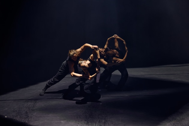Lewis Major's 'Triptych' at Sydney Opera House. Images by Daniel Boud.