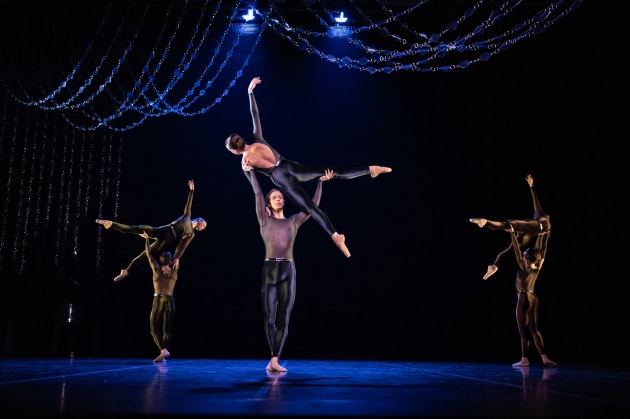 (From left): Bronte Kielly-Colema, Luke Dimattina, Heidi Freeman, Shaun Curtis, Ines Hargreaves and Lewis Formby in 'Miroir'. Photo by David Kelly.