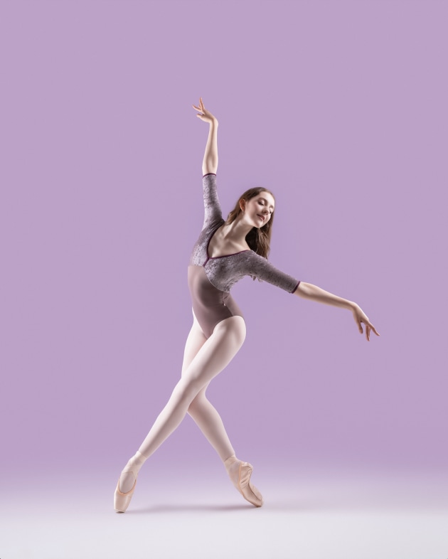 Zoe Horn. Photo by Everline Imagery