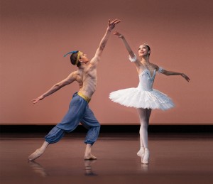 Apply for Scholarships to the Australian Ballet School! 