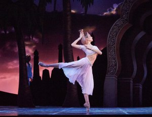 West Australian Ballet: La Bayad&egrave;re 