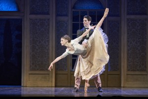 'Dracula' ballet rises again