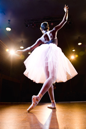 Nominate your most outstanding dancer!