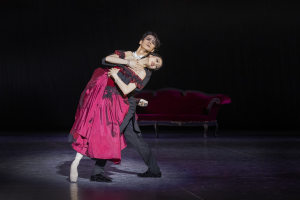 Shanghai Ballet presents 'Lady of the Camellias'
