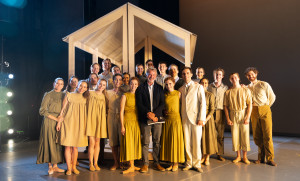 Hollywood Star Surprises Dancers at Queensland Ballet