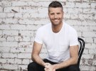 Doctors call for Netflix to pull Pete Evans documentary