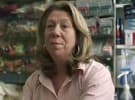 Four' N Twenty's saucy Denise proves tradies get the ladies