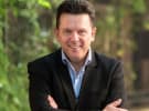 Government closes in on media reform deal with Xenophon