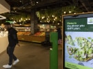 Cartology expands screens across Woolworths Metro stores