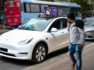 LUMOS unveils Car Top network
