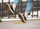 Google advertising revenue slips
