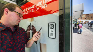 Adshel and the Cancer Institute want you to stop smoking